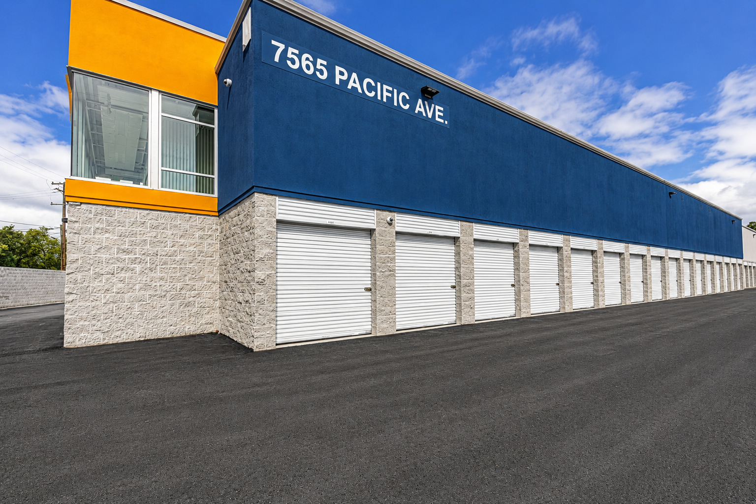 First Rate Storage - Stockton 7565 Pacific Avenue Stockton, CA 95207